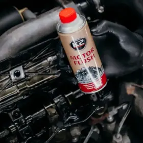 Přísady do motorového oleje