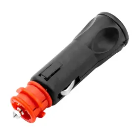 Zapalovače, rozdvojky, zásuvky