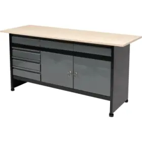 Vybavení dílny servisu