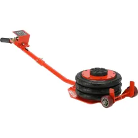 Vybavení dílny servisu