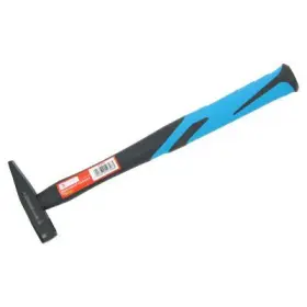 Kladiva sekáče děrovače sekery