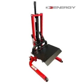 Vybavení dílny servisu